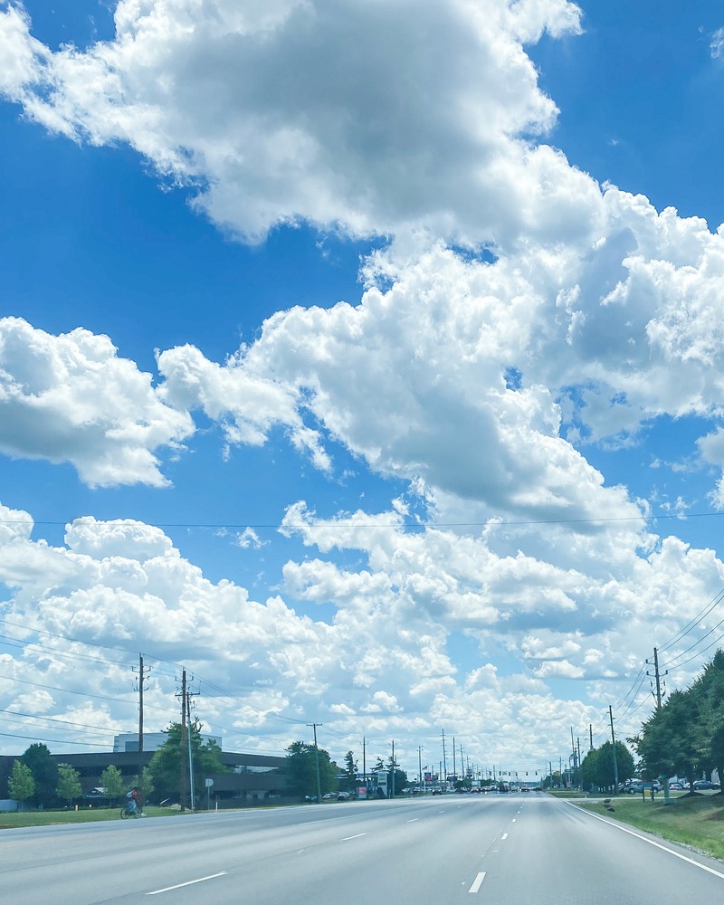 A picture of Shadeland Avenue. You can learn more about how dangerous Shadeland Avenue in Indianapolis is as an accident hotspot.